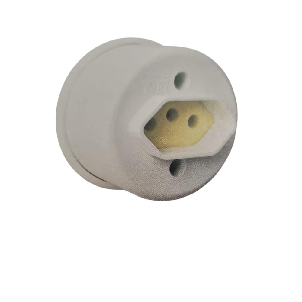 ADAPTADOR UNIVERSAL 2P+A